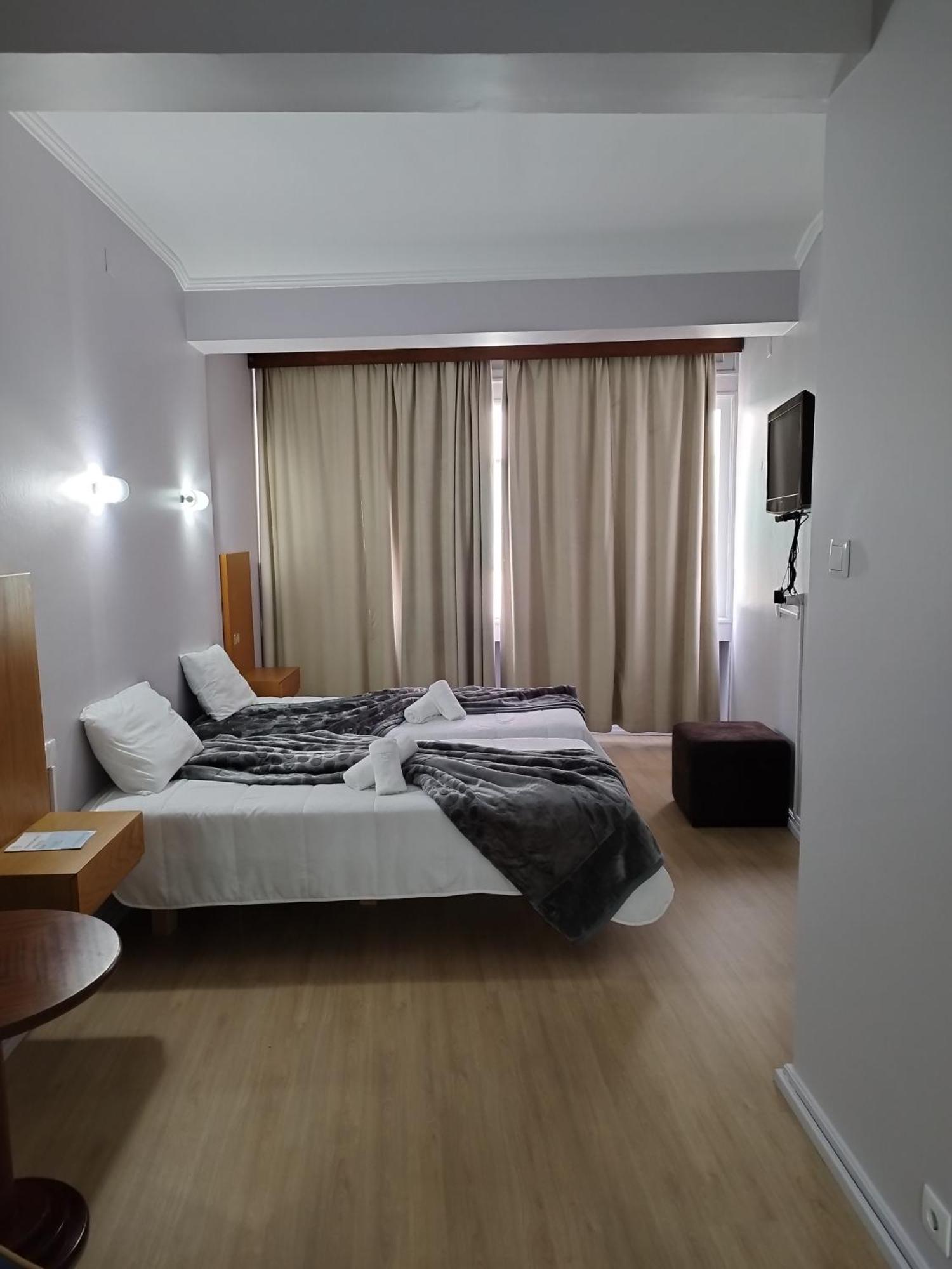 פונשל Alojamento Central II מראה חיצוני תמונה